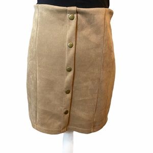 Danbee Suede Tan Buttoned Mini Skirt Size Medium